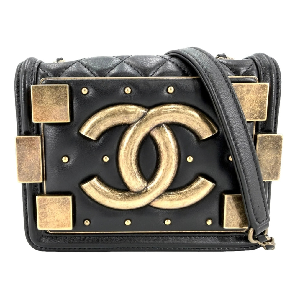 Chanel Matelassé Boy Brick Chain Shoulder Bag for Women, Coco Mark, Bag, Cros...